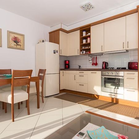 Apartment Angie Трогір Екстер'єр фото