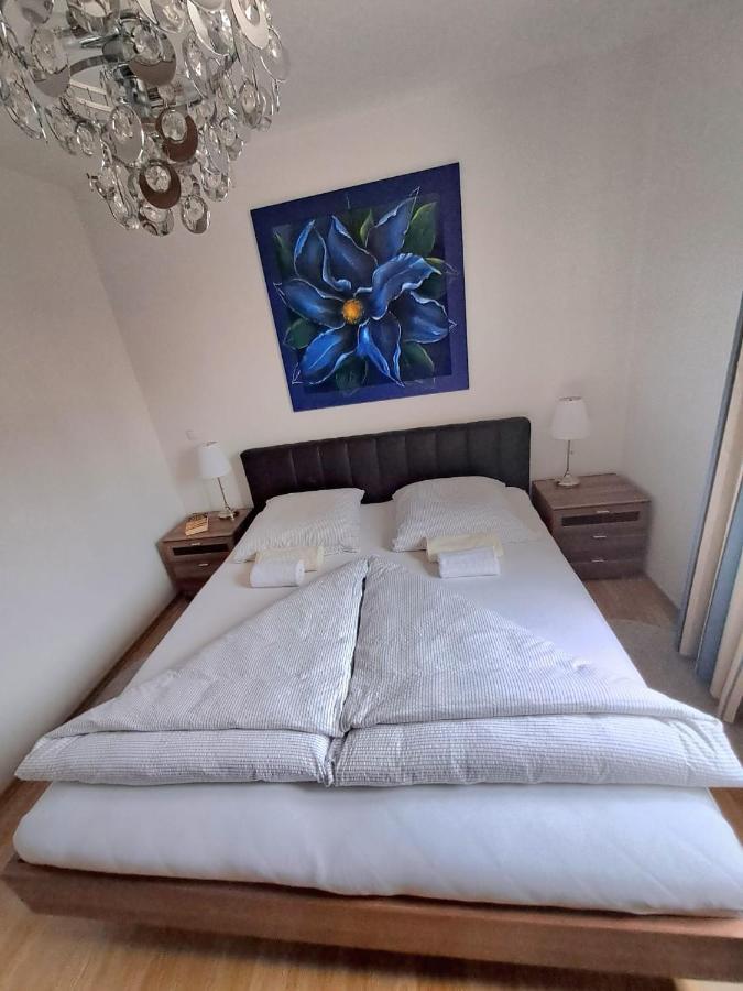 Apartment Angie Трогір Екстер'єр фото