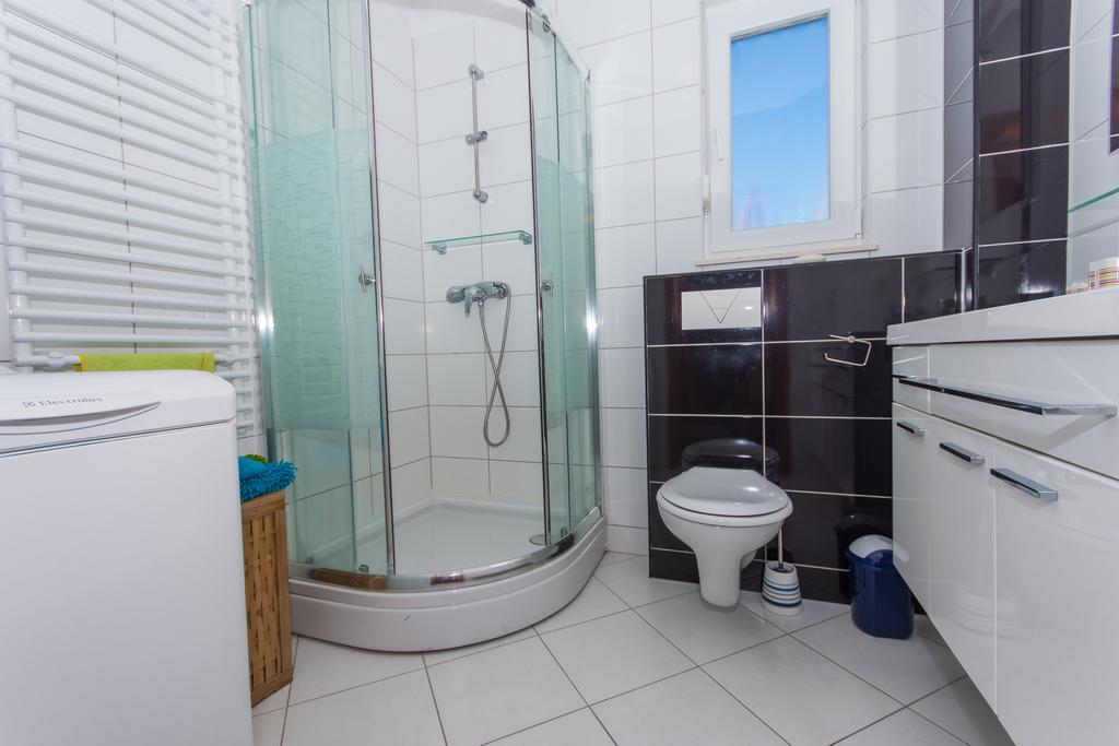 Apartment Angie Трогір Екстер'єр фото